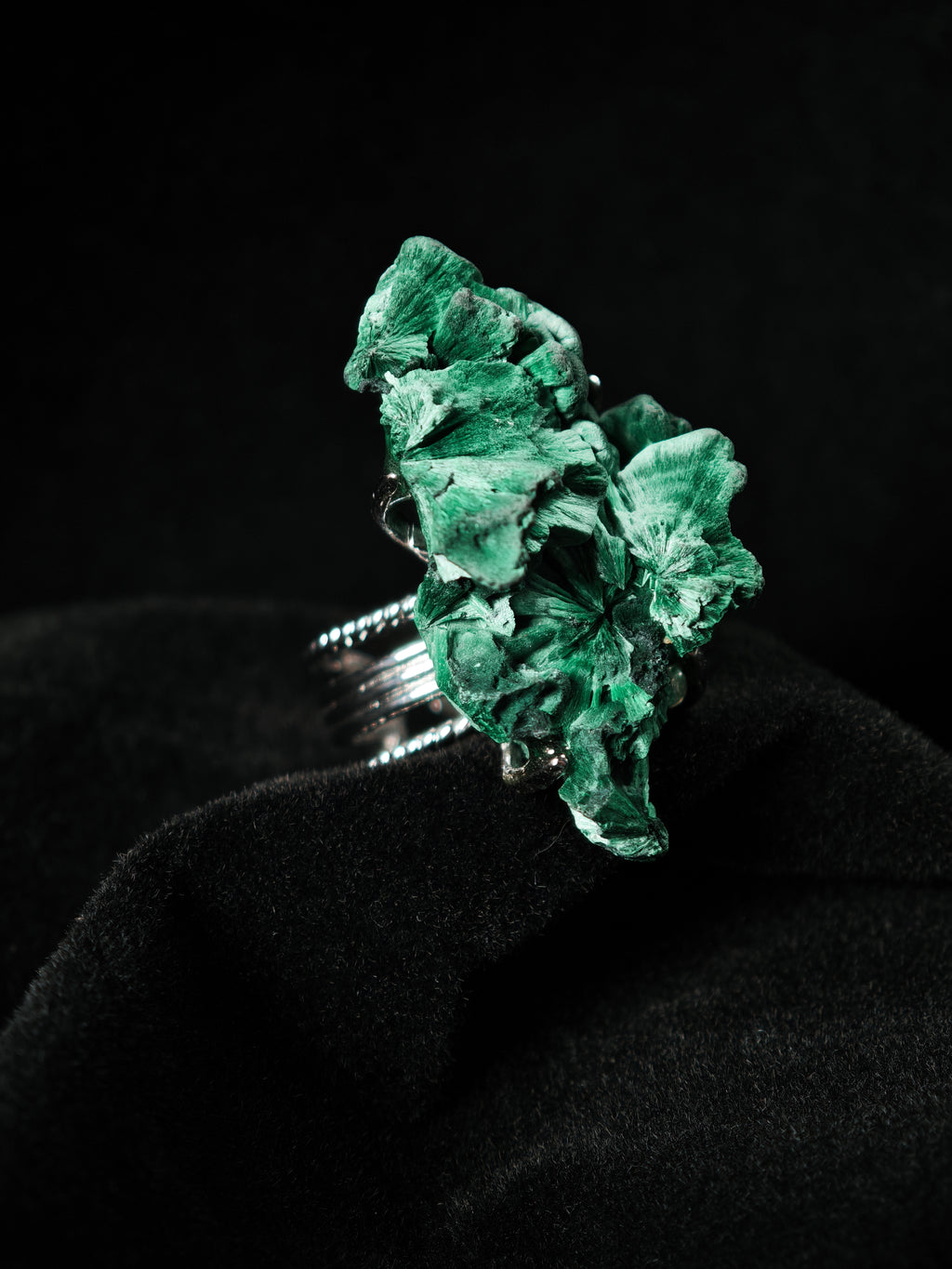 Malachite Adjustable Ring - Natural Mineral - Solo Collection - 001