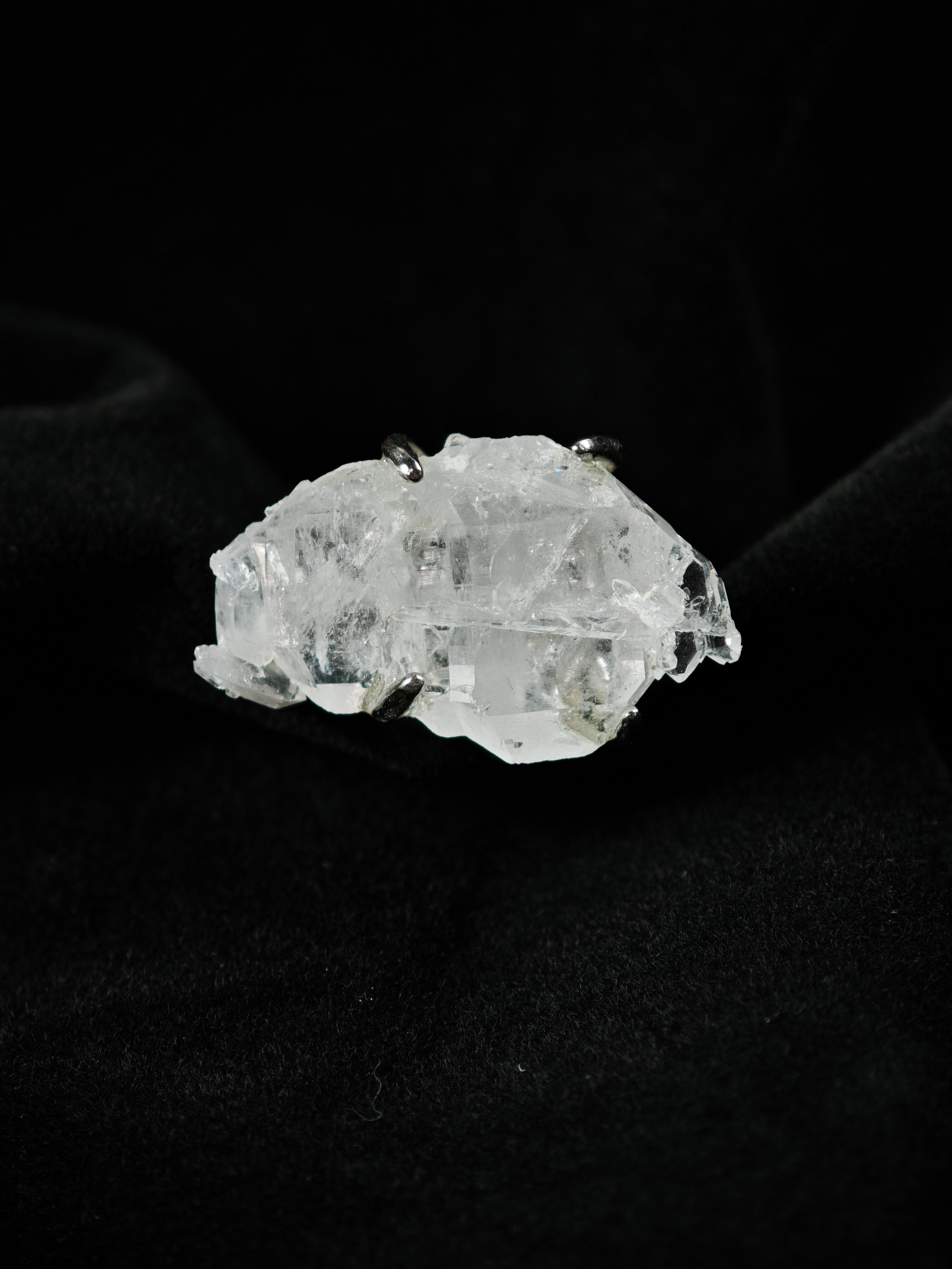 Faden Quartz Adjustable Ring - Natural Mineral - Solo Collection -006