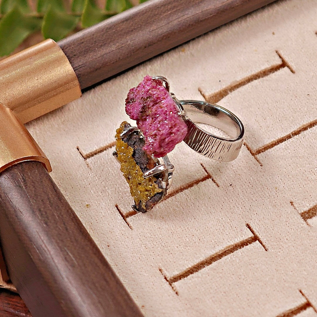 Raw Pyromorphite&Corundum Adjustable Ring – Natural Mineral Stone Ring, Handmade One of a Kind Jewelry-049